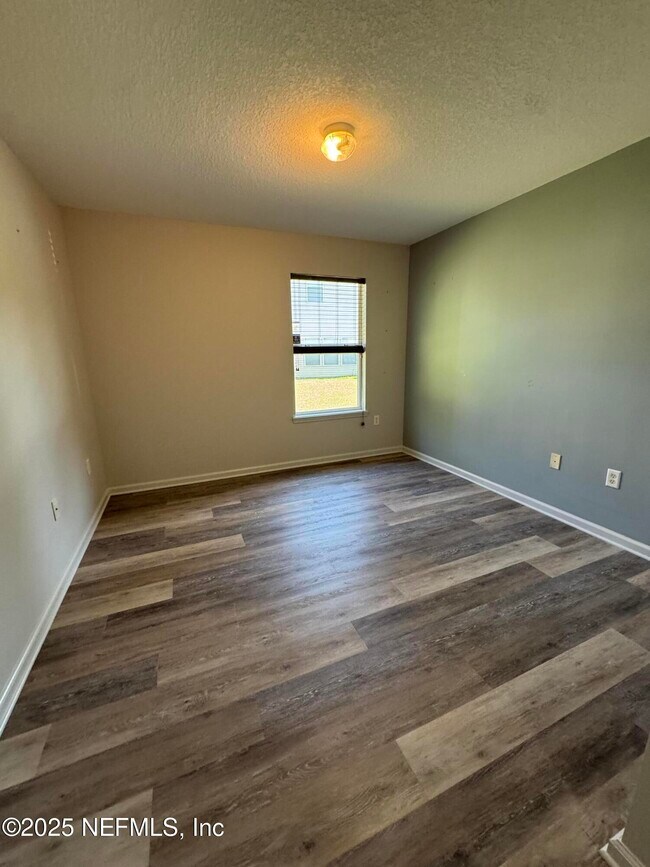 Building Photo - 6932 Morse Oaks Dr