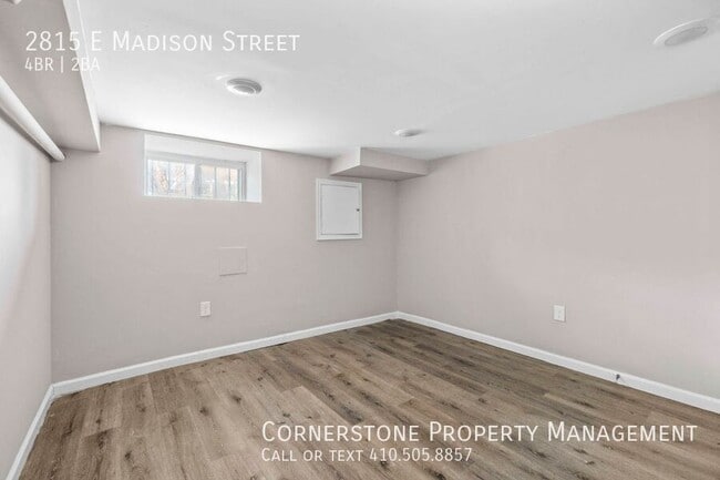 Building Photo - 2815 E Madison St