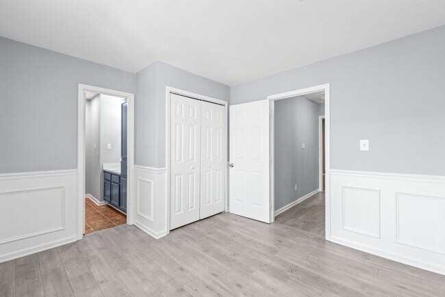 Building Photo - Gated Community in S. Charlotte