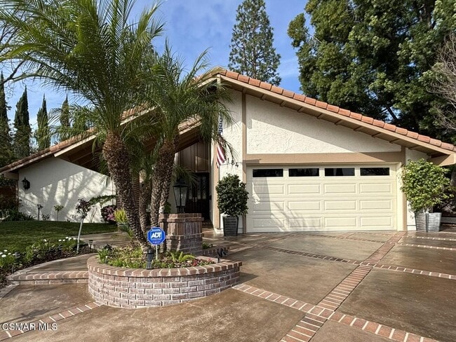 Building Photo - 3184 W Black Hills Ct