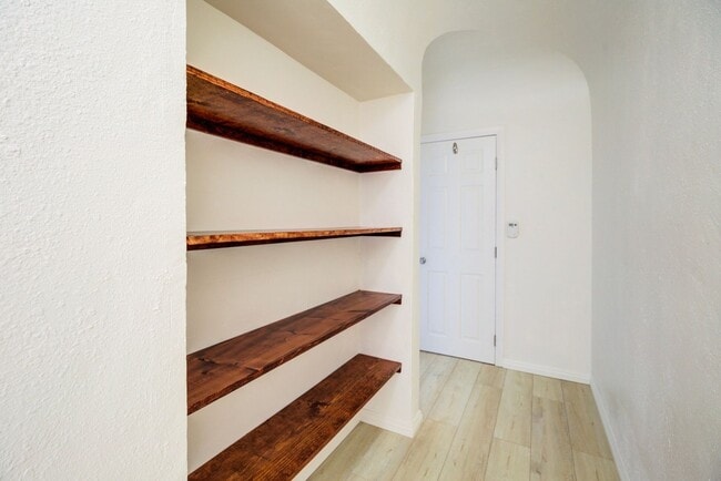 Building Photo - 3659 6th Ave