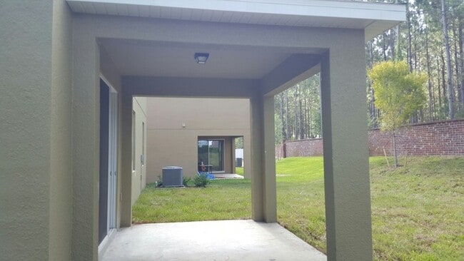 Building Photo - 1065 Vinsetta Cir