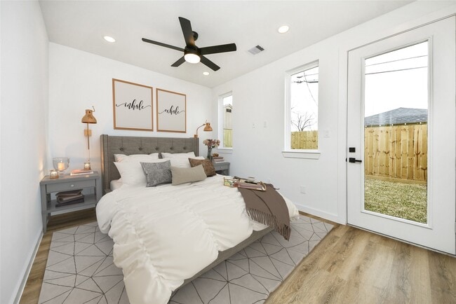 Building Photo - 5201 Fairchild St