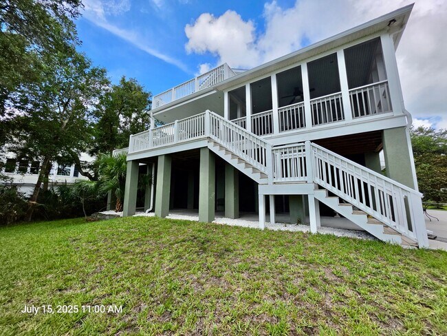 Building Photo - Executive 4 bedroom in Hamlin Plantation w...