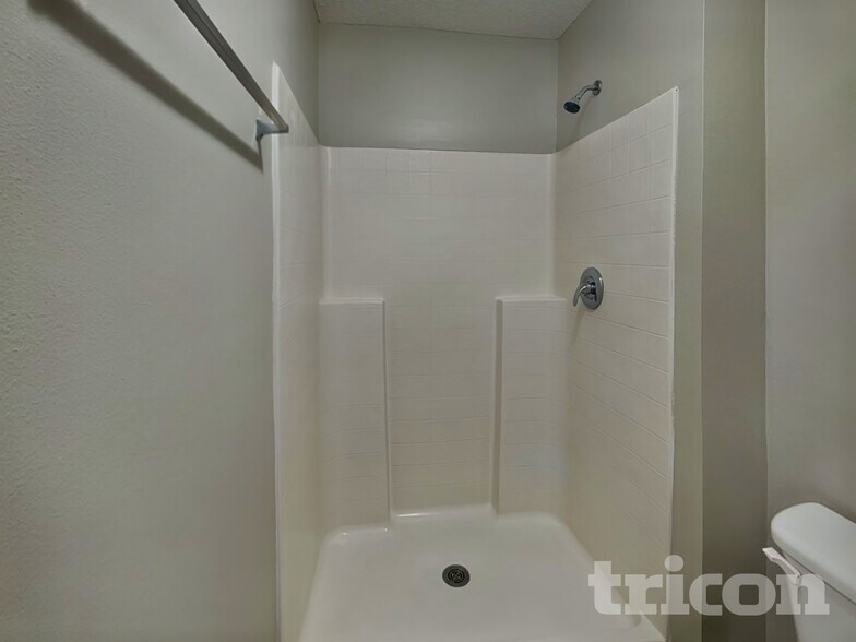 Building Photo - 76589 Longleaf Loop