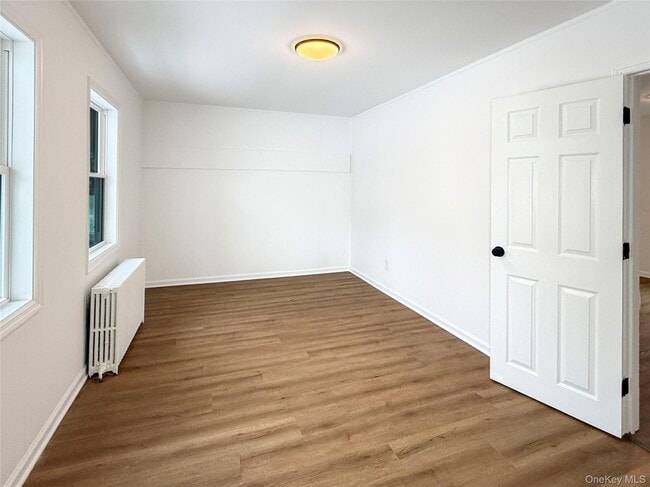 Building Photo - 4332 Albany Post Rd