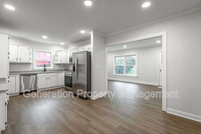 Building Photo - 103 Delray Ave