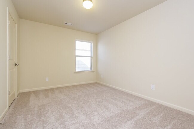 Building Photo - 231 Jefferson Ave