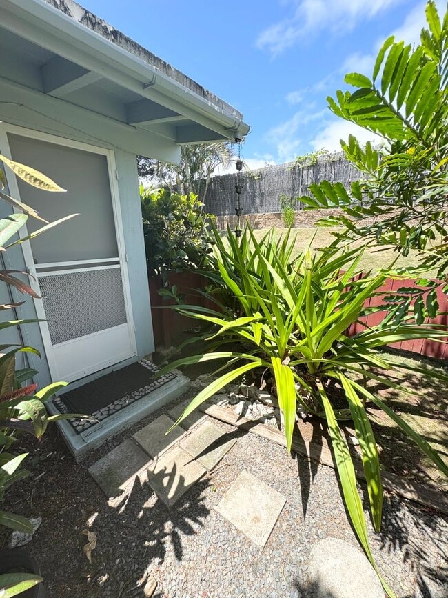 Building Photo - 317 Ilimalia Loop