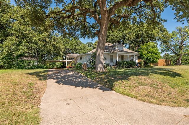 Building Photo - 7366 Meadowbrook Dr