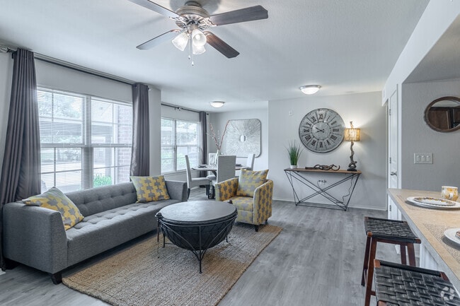 Interior Photo - Centerstone Apartment Homes
