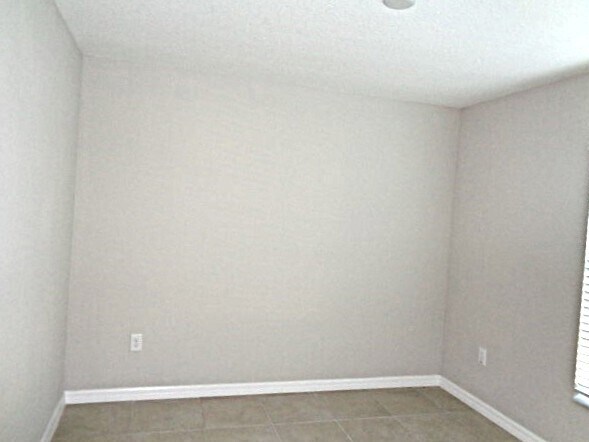 Building Photo - 10604 Fuzzy Cattail St