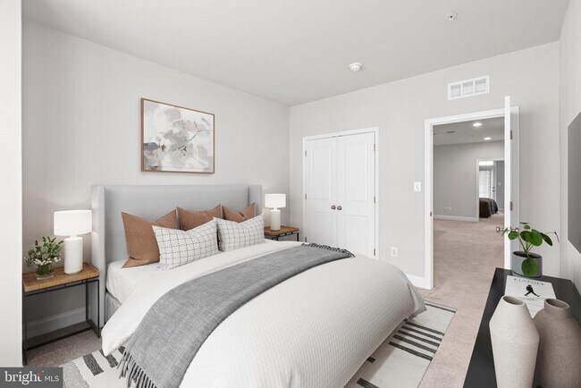 Building Photo - 7537 Crowley St