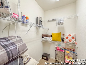 Building Photo - 25010 Buttermilk Ln