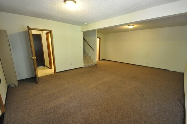 Building Photo - 23660 Ontario Dr