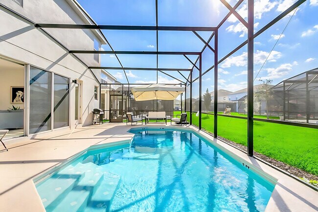 Building Photo - 2618 Calistoga Ave