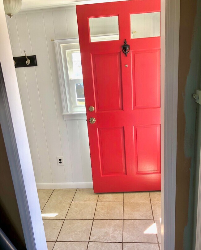 Building Photo - 252 Arcadia Blvd