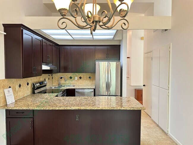 Building Photo - 802 Kingfisher Terrace