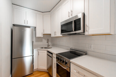 Building Photo - 128 Hemenway St
