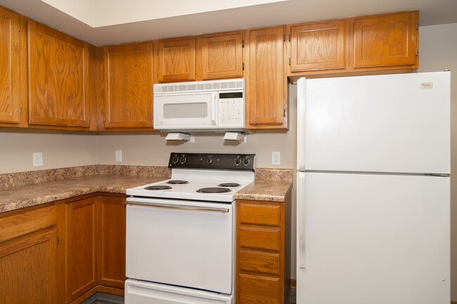 Building Photo - Orchard Manor Apartments