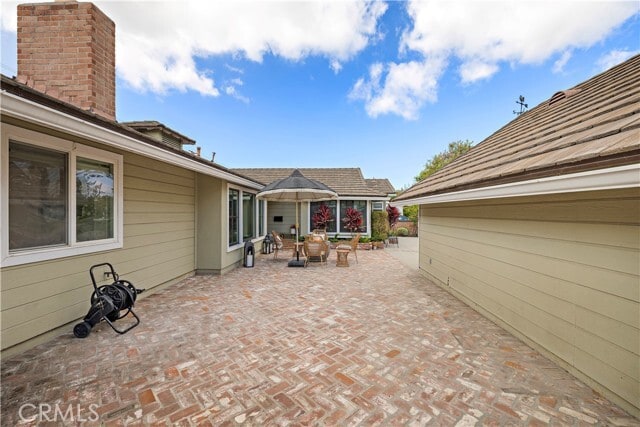 Building Photo - 3082 Rowena Dr