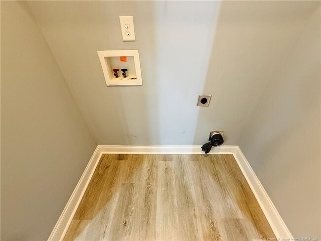 Building Photo - 2100 Feathercombe Court