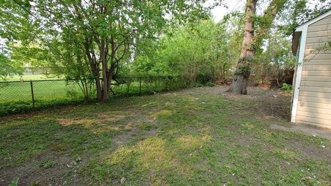 Building Photo - 4850 Radnor St