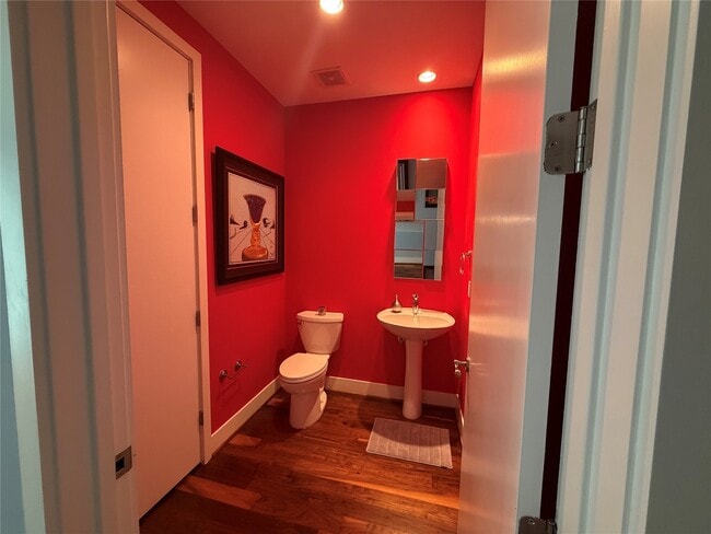 Building Photo - 1600 Post Oak Blvd