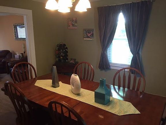 Building Photo - 17 8th Ave