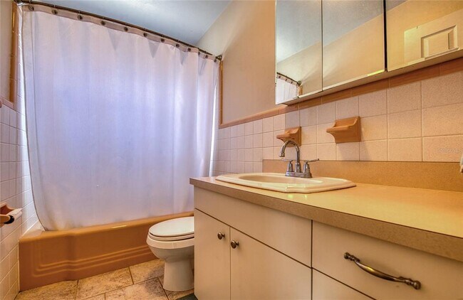 Building Photo - 4222 Miller Dr