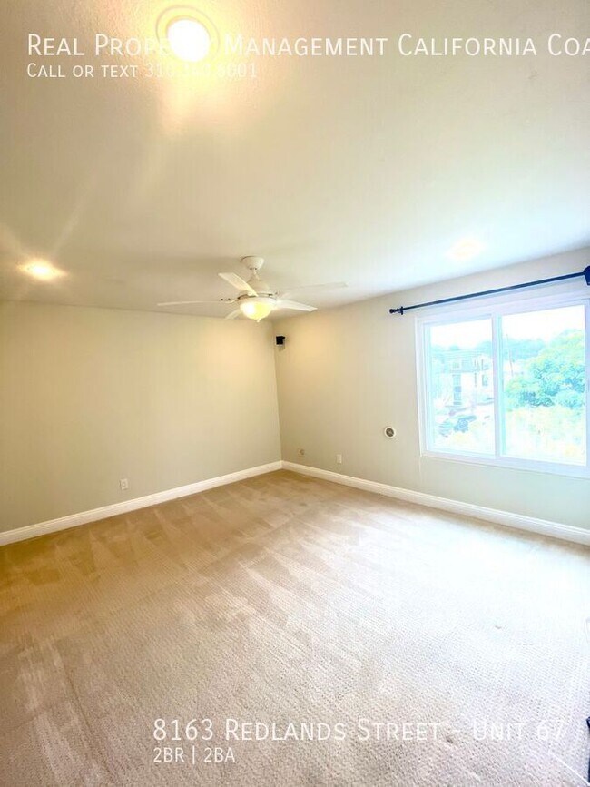 Building Photo - 8163 Redlands St