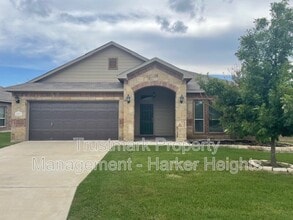 Building Photo - 8121 Iron Gate Dr