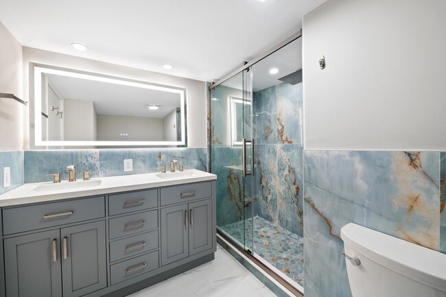 Building Photo - 3850 Galt Ocean Dr