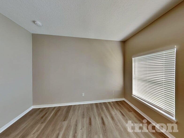 Building Photo - 4312 Hidden Meadow Dr