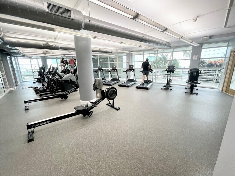 Building Photo - 244 Biscayne Blvd