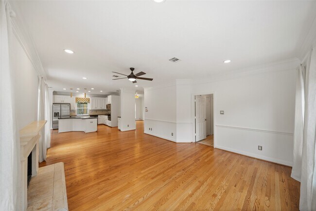 Building Photo - 1207 Melford Dr