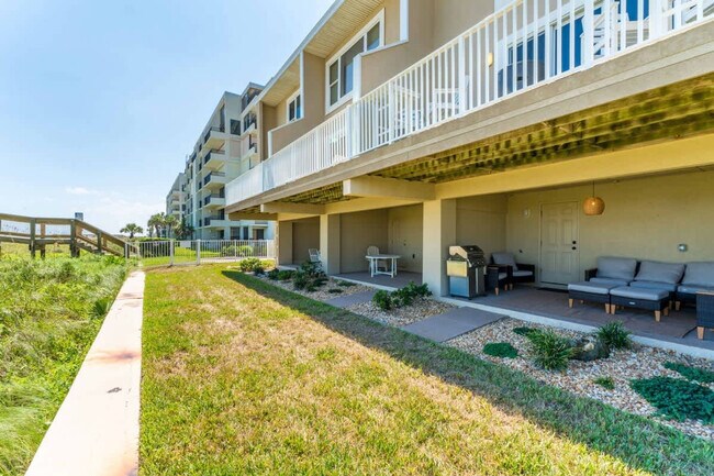 Building Photo - 2010 Ocean Front S