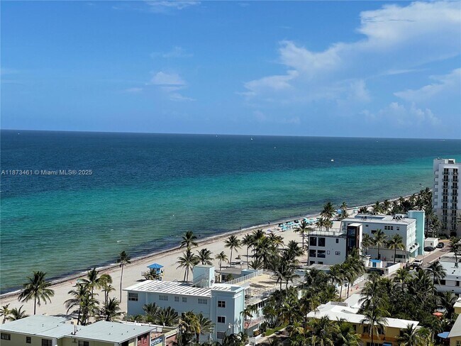 Building Photo - 3111 N Ocean Dr