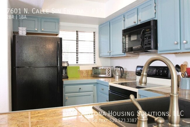 Building Photo - 7601 N Calle Sin Envidia