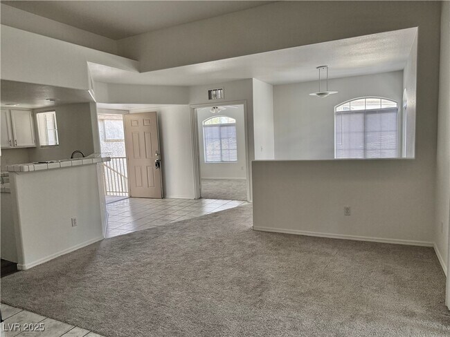 Building Photo - 7400 W Flamingo Rd