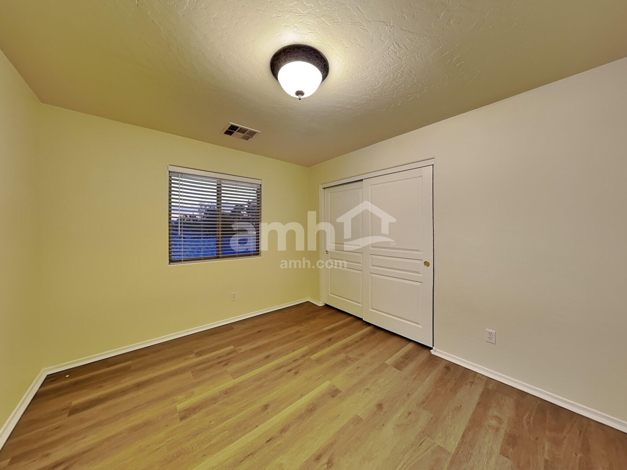 Building Photo - 3799 E Ironhorse Rd