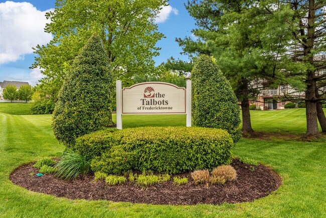 Building Photo - Condo Close to Downtown Frederick