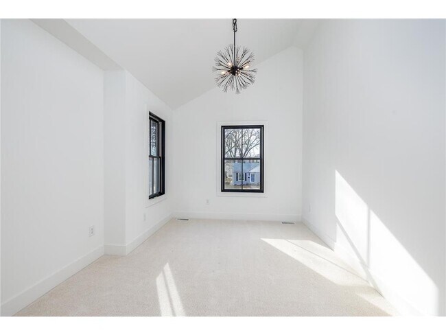 Building Photo - 4129 Utica Ave S