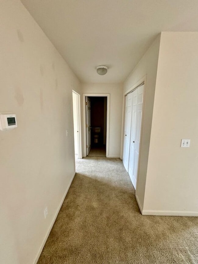 Building Photo - 3 Bedroom, 2 Bathroom 4-Plex
