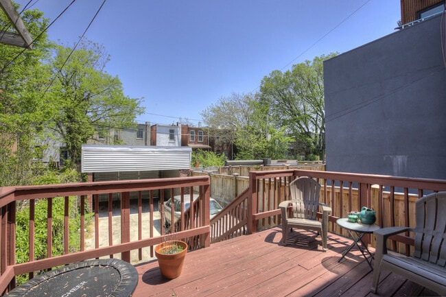 Building Photo - 1631 4th St NW