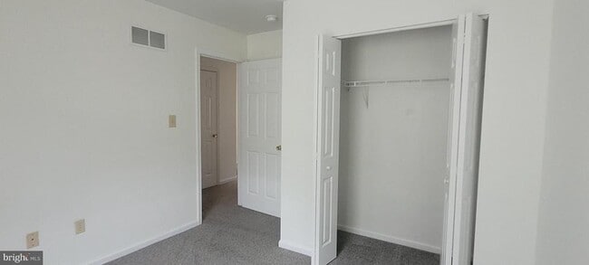 Building Photo - 123 Westover Dr