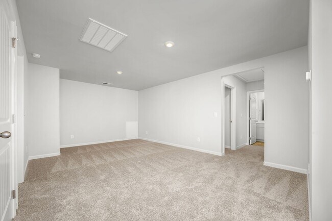 Building Photo - 1510 Mountain View Dr