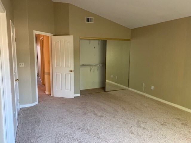 Building Photo - 4265 Garibaldi Pl