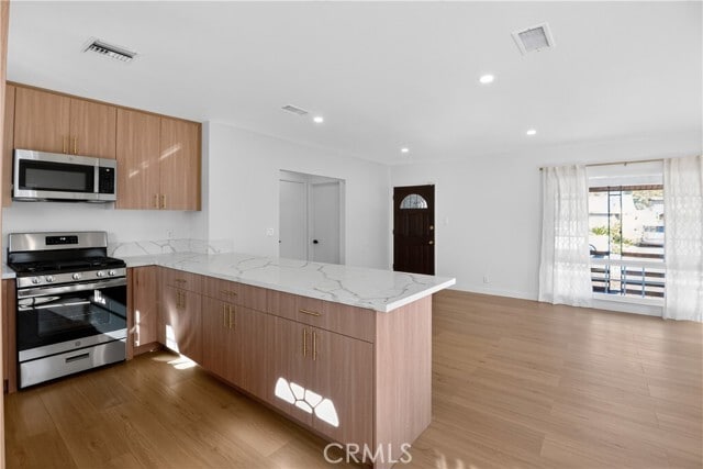 Building Photo - 16682 E Greenhaven St