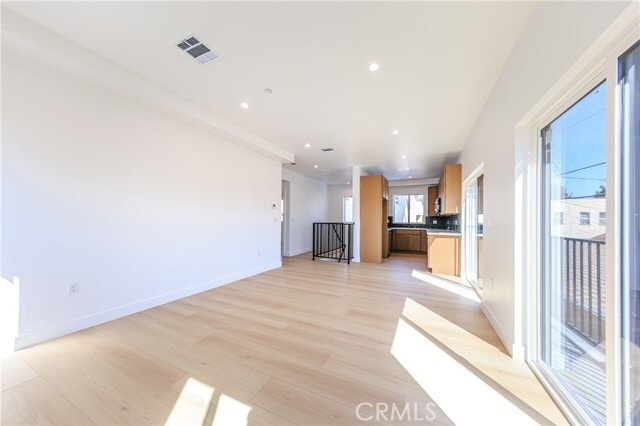 Building Photo - 2426 S West View St